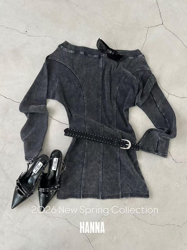 自帶腰身寬領水洗棉洋裝 