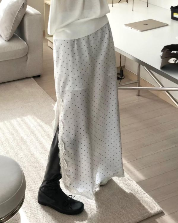 點點不對稱緞面蕾絲長裙(兩面穿) 