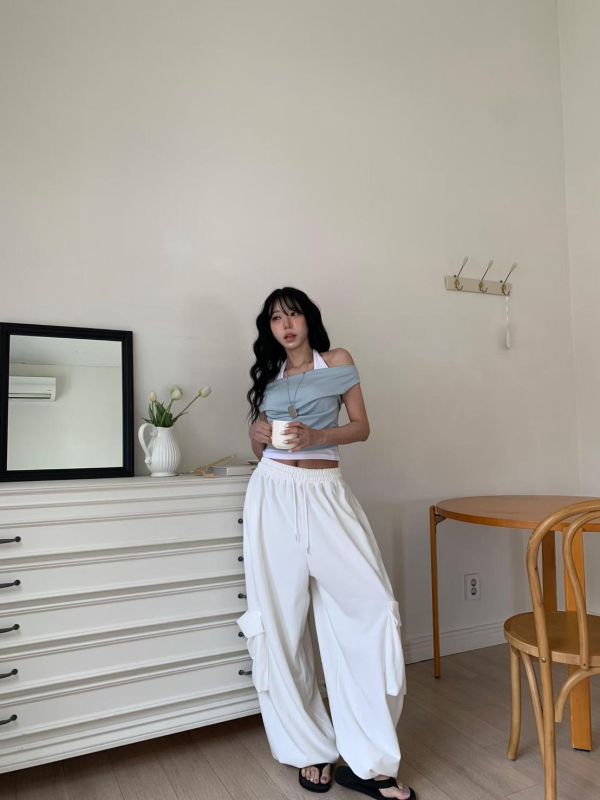 假兩件繞脖船領上衣 