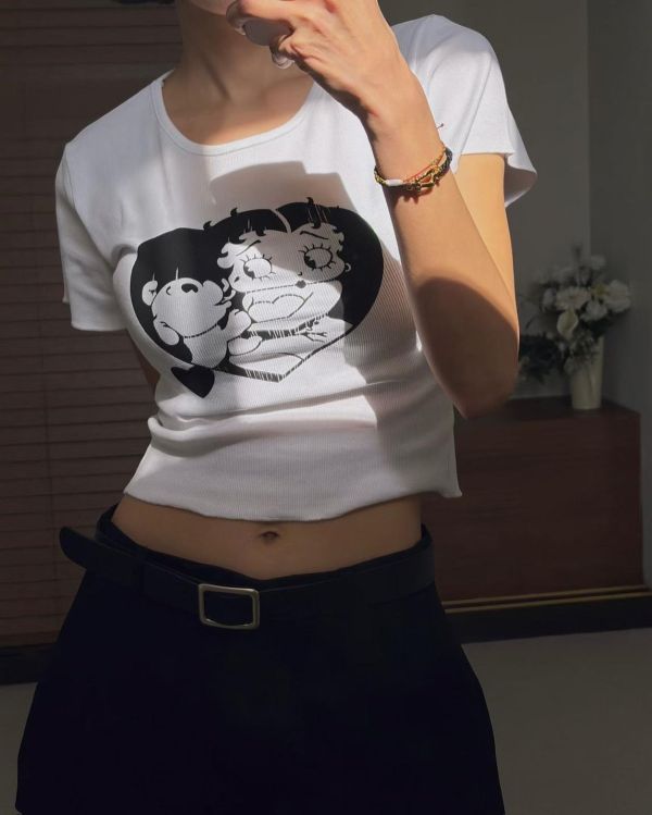 美式復古圓領上衣 