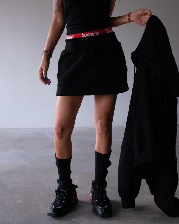 大帽子素面外套/腰帶環鬆緊大口袋短裙 