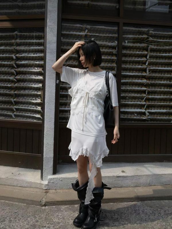 不對稱下擺蕾絲拼接裙 