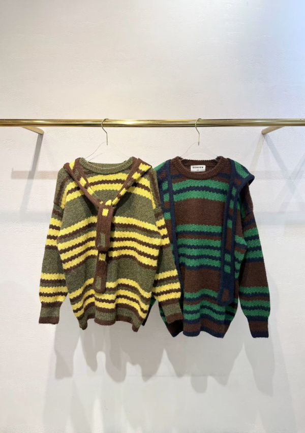 寬鬆條紋針織毛衣+連帽脖圍 