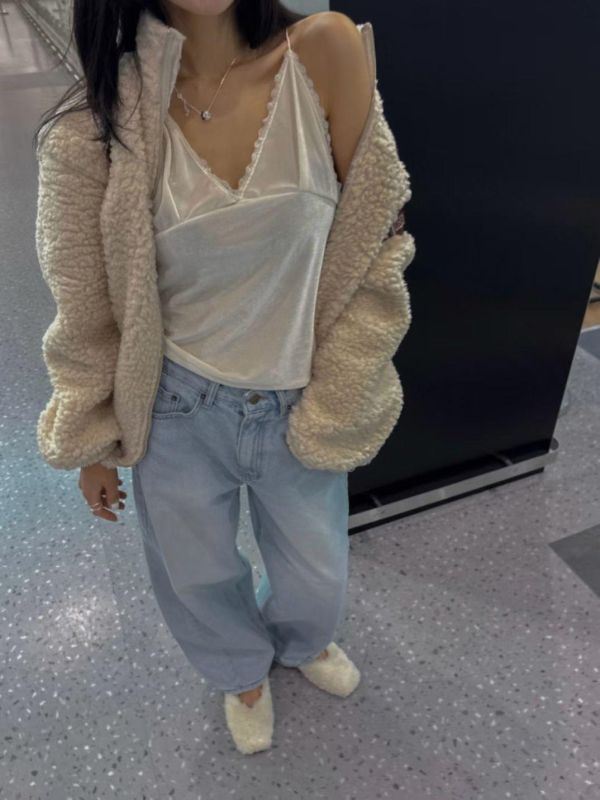 V領拼接蕾絲背心 