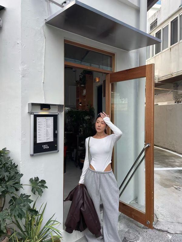 辣妹包屁連體上衣 