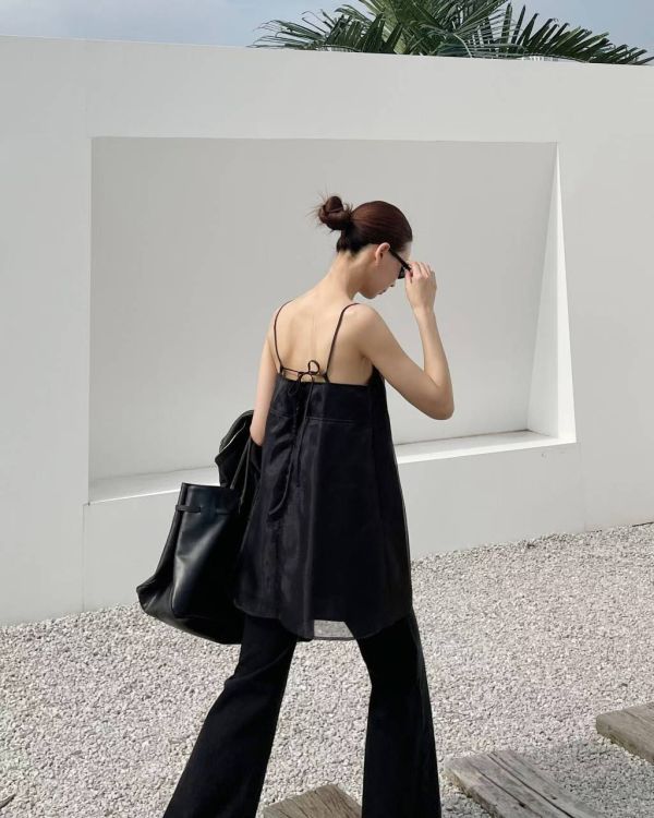 透紗吊帶小洋裝 