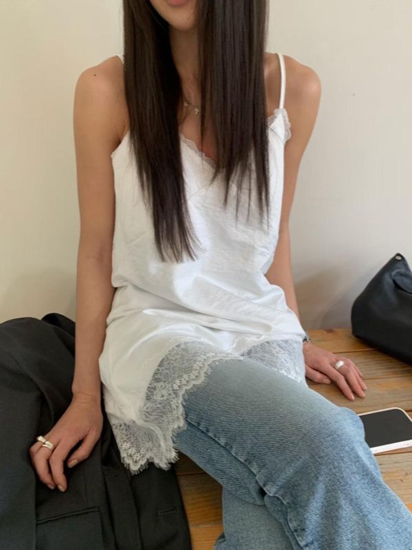 V領花邊吊帶洋裝 