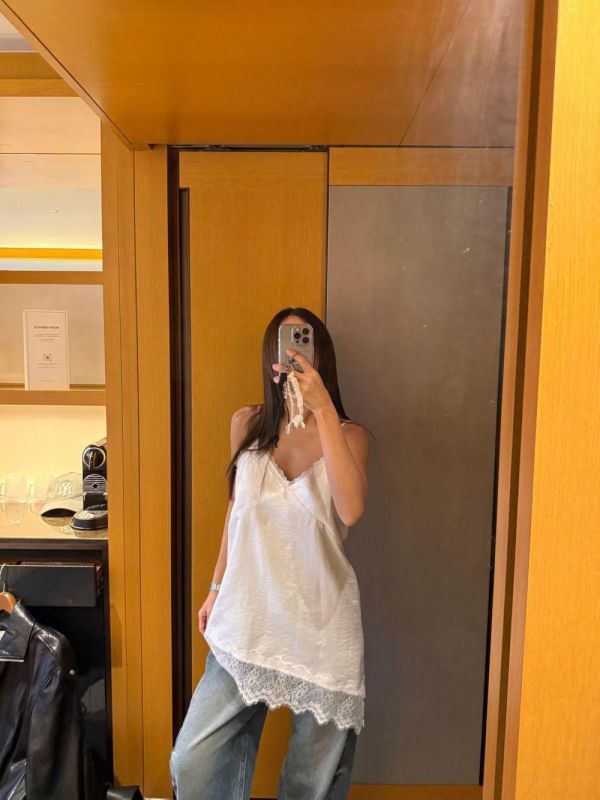 V領花邊吊帶洋裝 