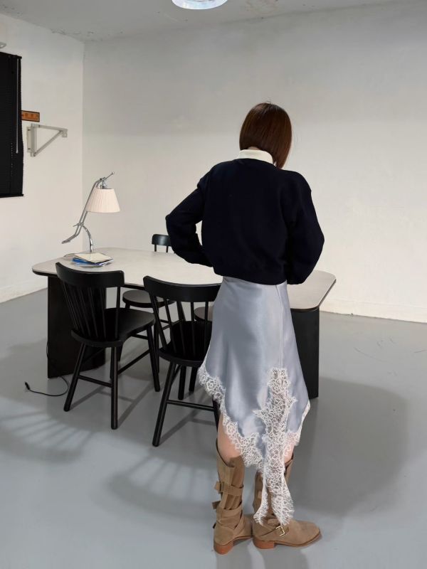 蕾絲花邊緞面裙 