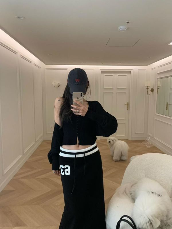 排釦細肩背心+小外罩SET 