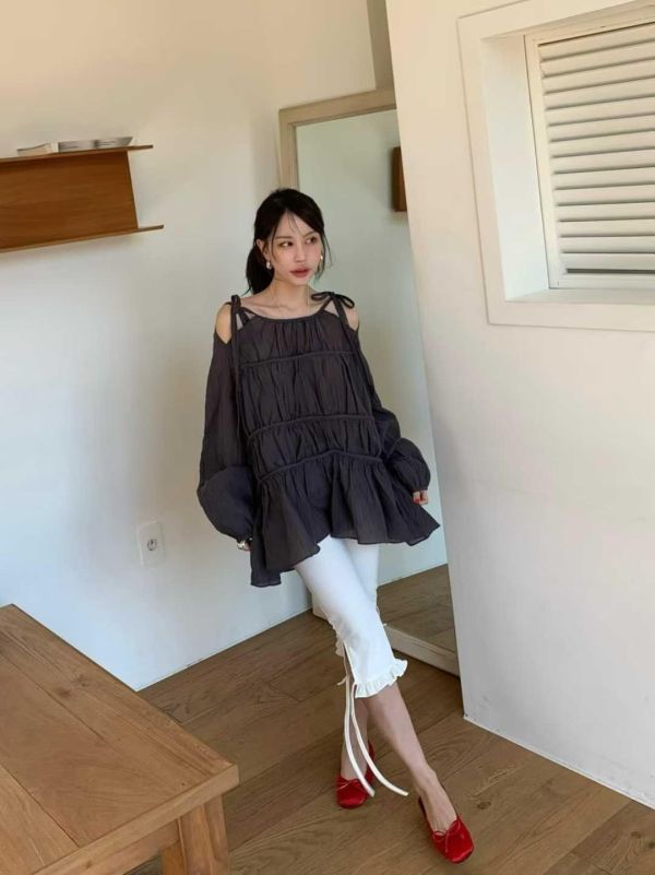 浪漫露肩蛋糕上衣 