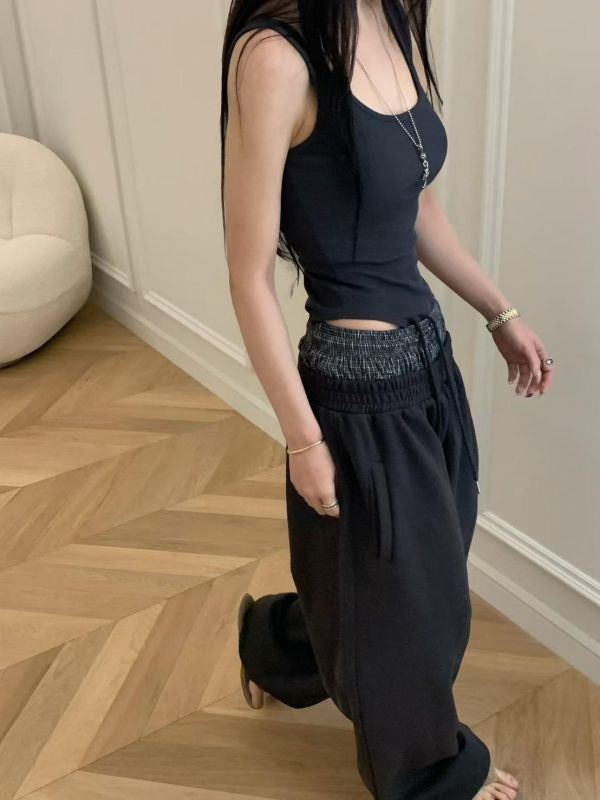 超辣寬肩包屁上衣 