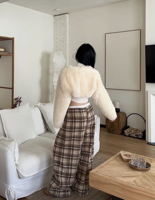 毛毛短版皮帶扣短版外罩 