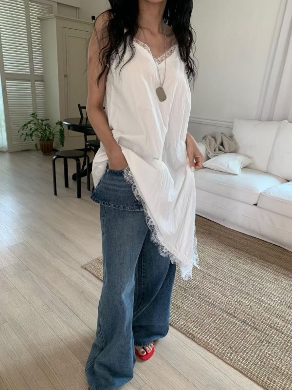 蕾絲拼接下擺不規則洋裝 