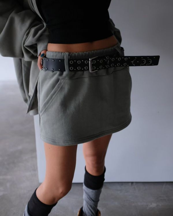 大帽子素面外套/腰帶環鬆緊大口袋短裙 