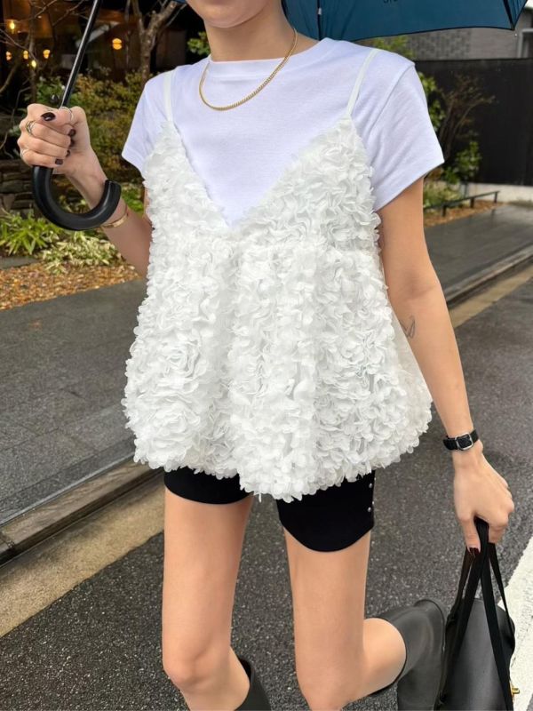 玫瑰花朵傘狀V領背心 