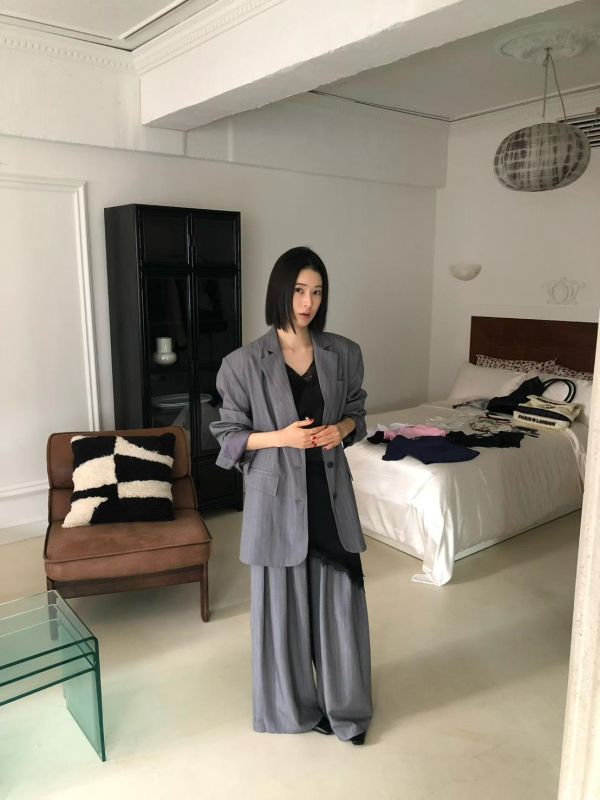 挺版側開衩西裝外套 