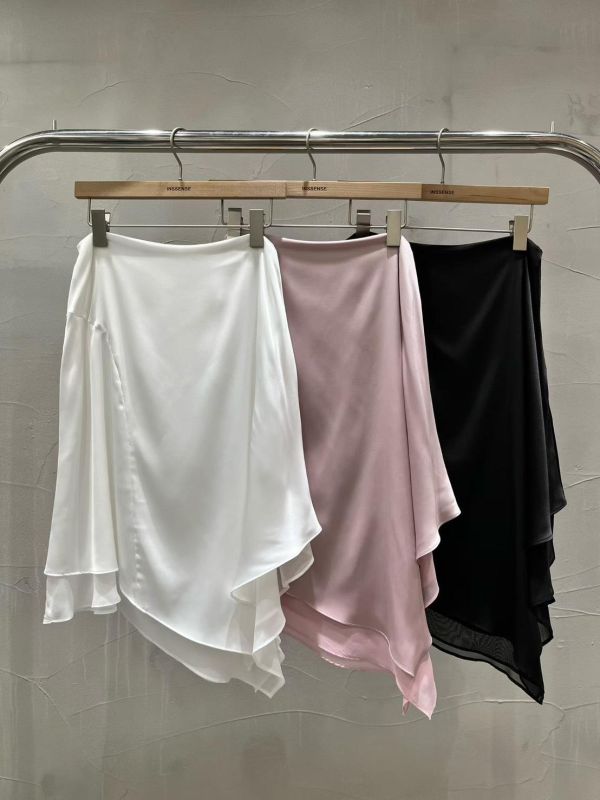 緞面背心/緞面不規則裙 