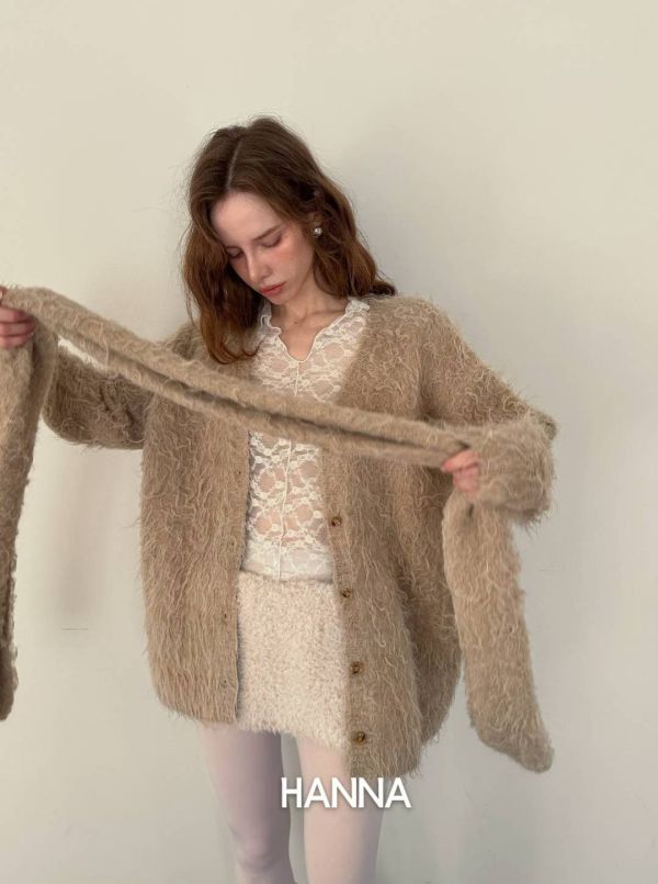 中長版馬海毛外套上衣(附領巾) 