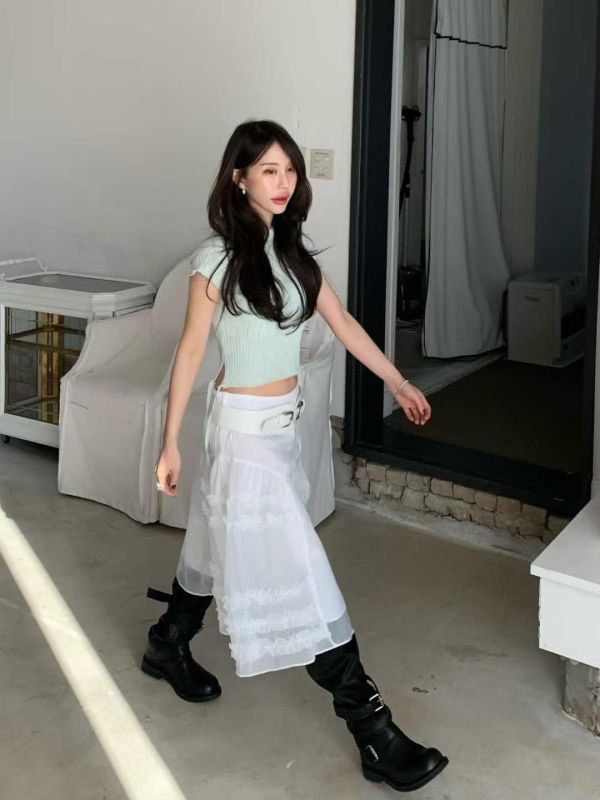 下綁帶粗細坑條上衣 