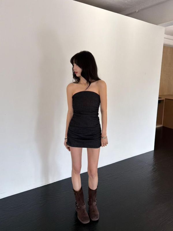 牛仔抓摺平口短洋裝 