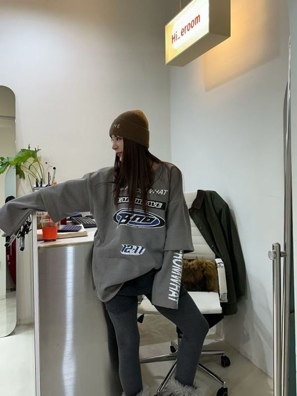 美式字母假兩件上衣 