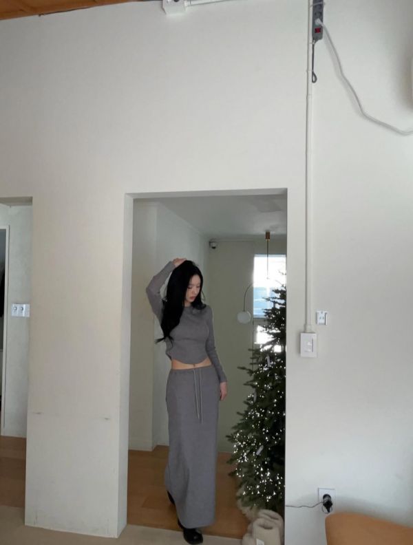 修身長袖上衣/抽繩修身長裙 