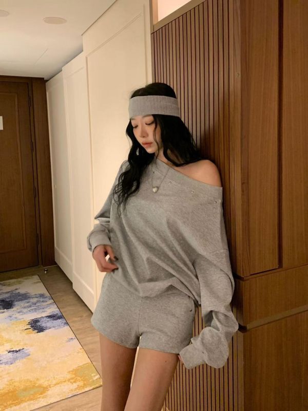 設計感斜肩上衣+短褲SET 