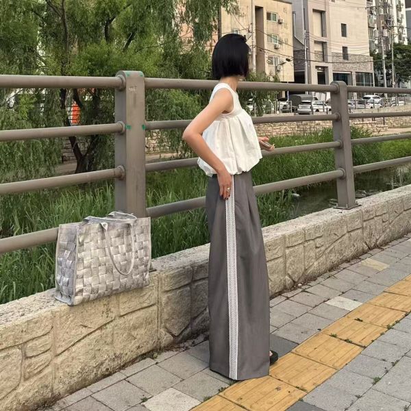鬆緊腰顯瘦拚條休閒褲 