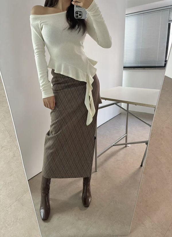 不規則下擺長袖上衣 