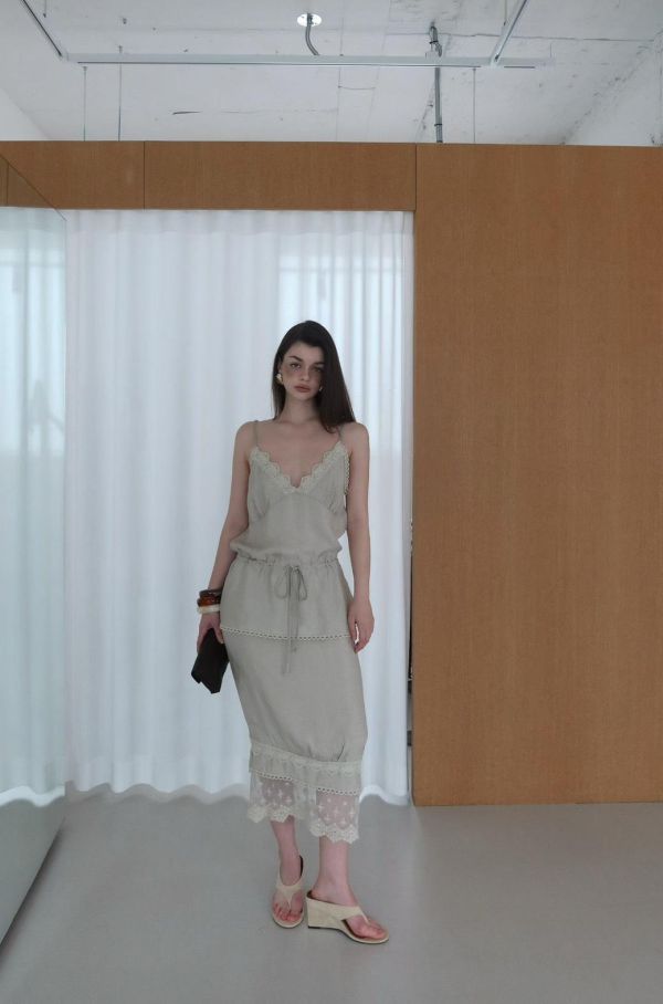 花邊蕾絲直筒裙 