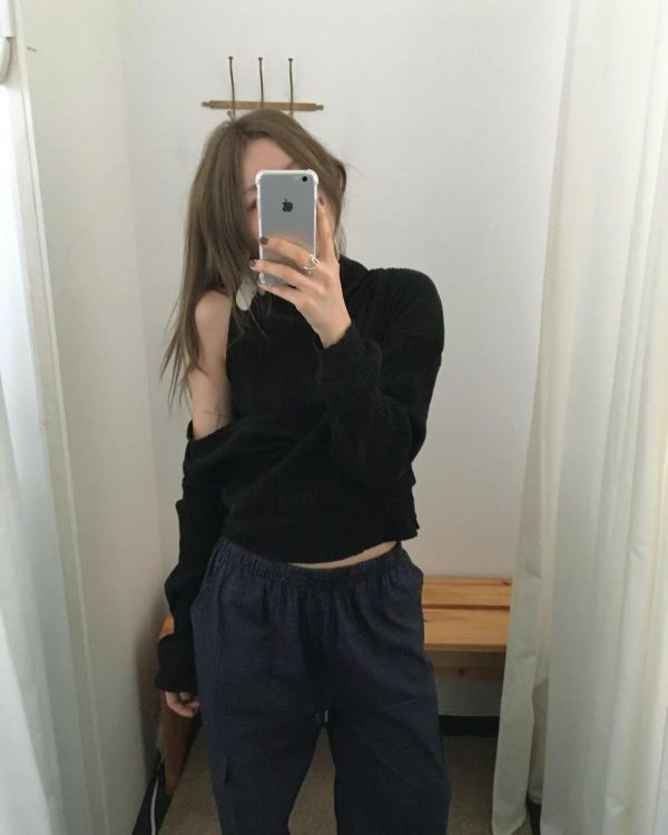 兩件式露肩皺褶上衣 