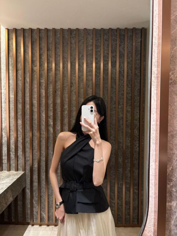 腰帶顯瘦無袖背心 