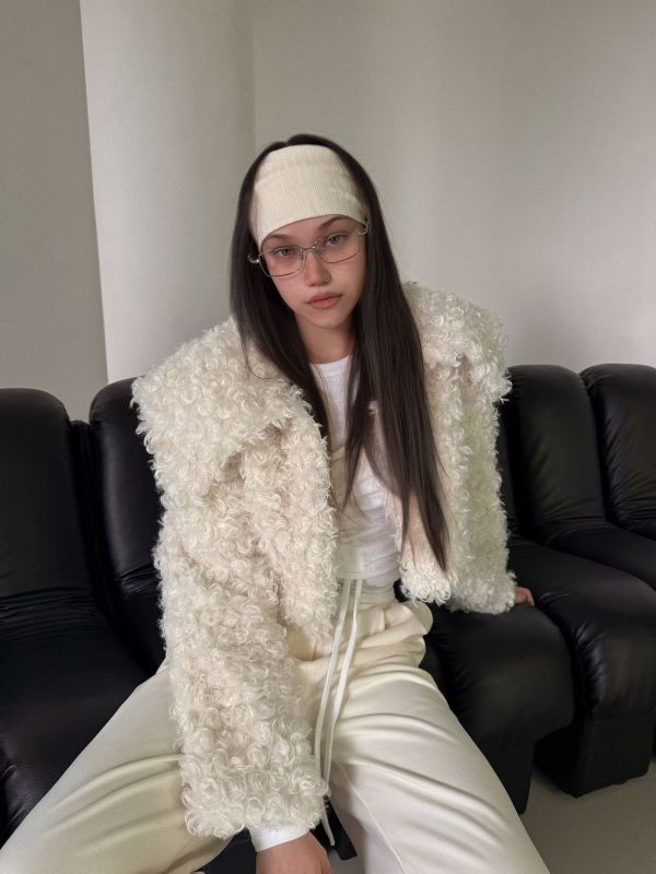 泰迪毛毛翻領外套 