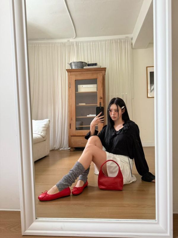 蝴蝶結圓頭平底娃娃鞋(偏小半號) 