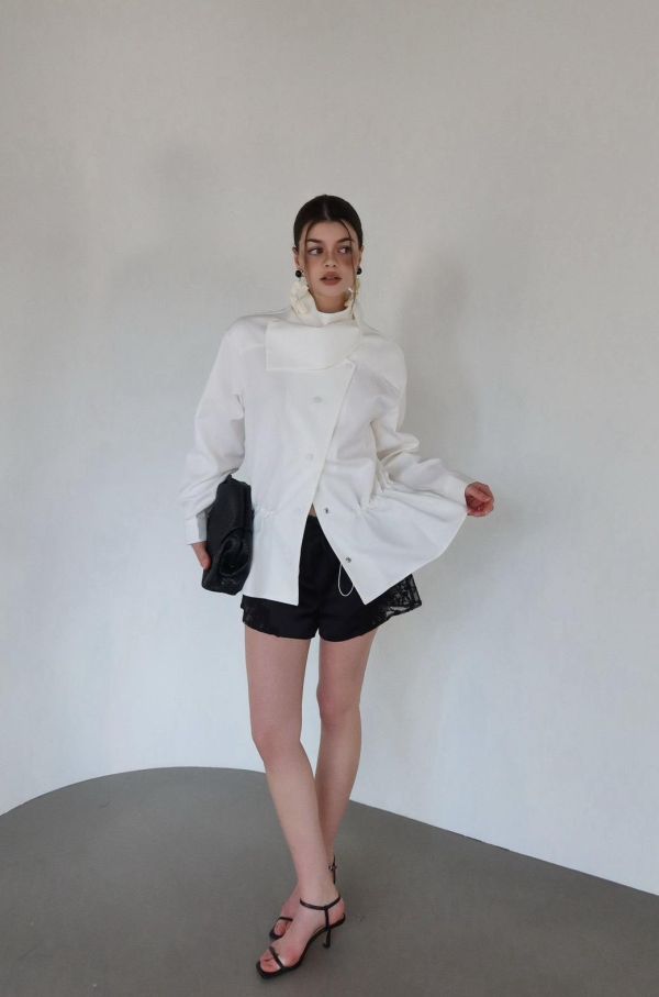 收腰立領風衣外套 