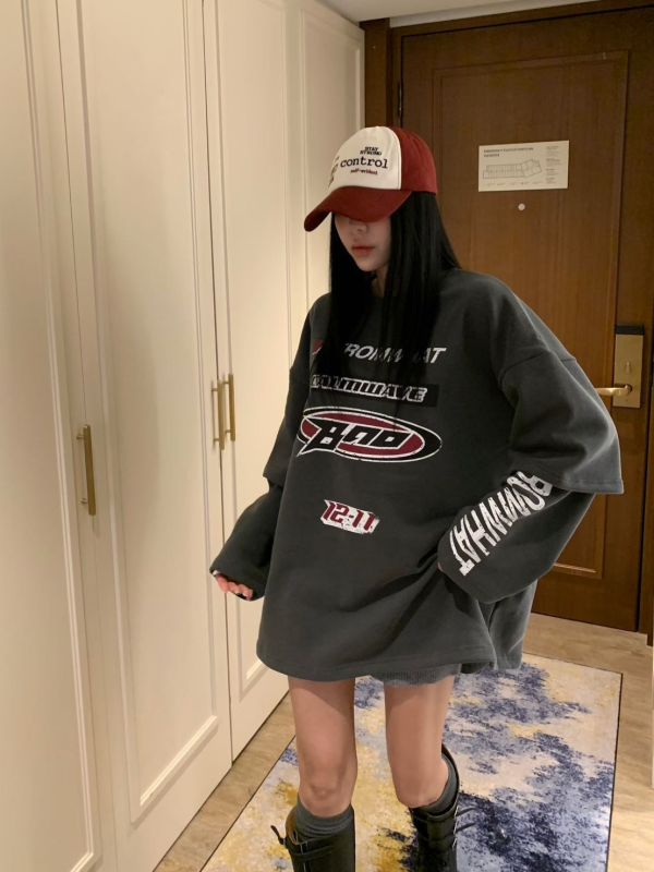 美式字母假兩件上衣 