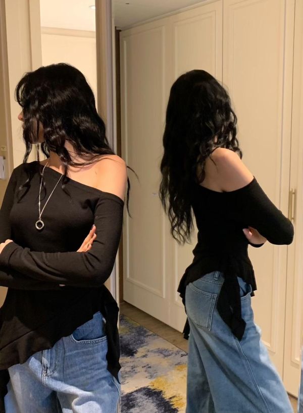 斜肩荷葉下擺彈力造型長T 