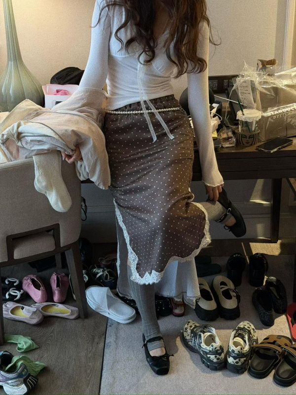 點點不對稱緞面蕾絲長裙(兩面穿) 