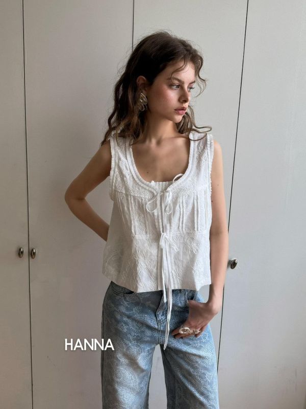 亮鑽蕾絲花牛仔長褲 