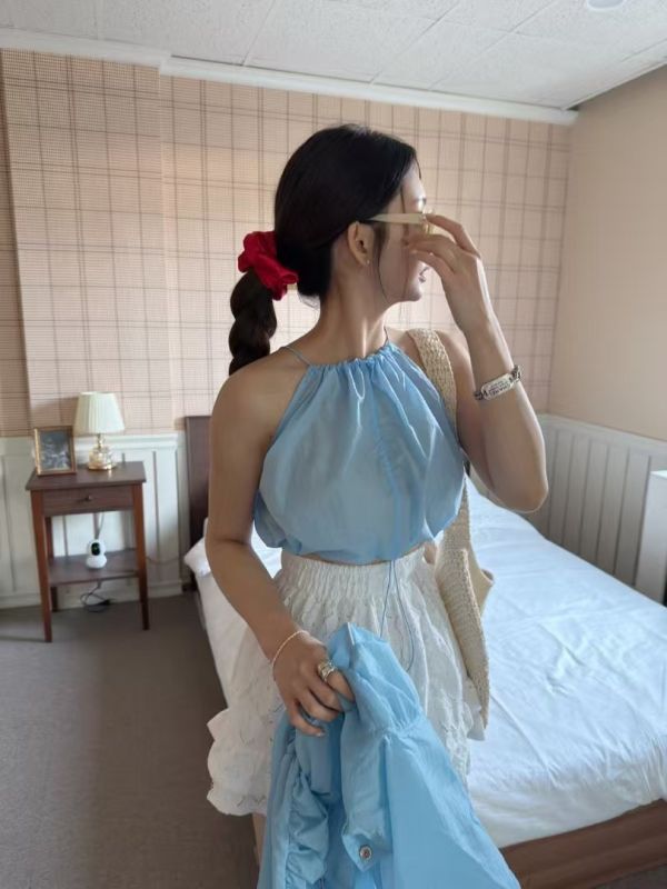 掛脖細肩帶背心/側開叉綁帶工作裙 
