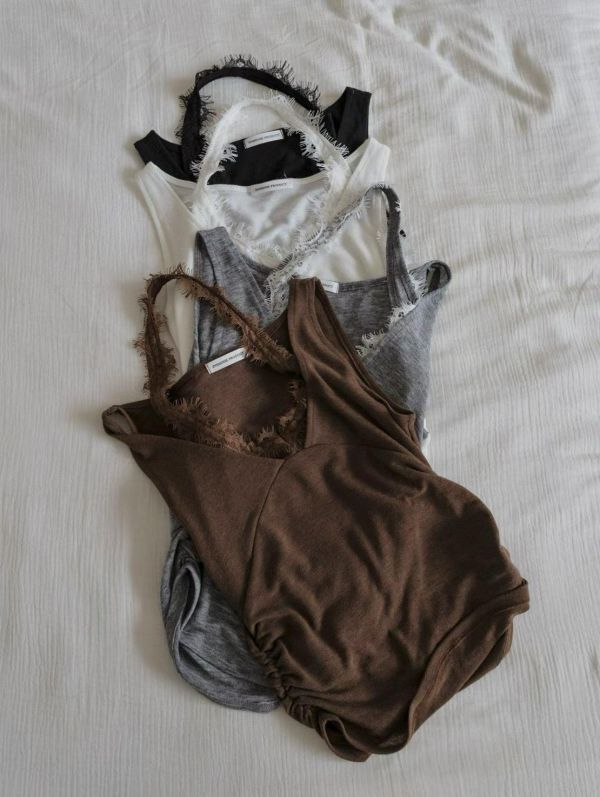 繞脖蕾絲假兩件背心 