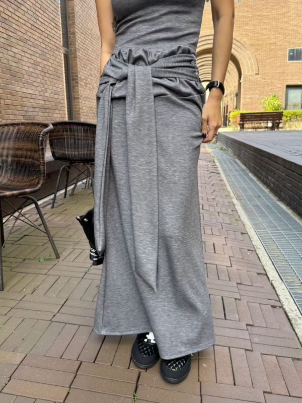 無袖立領上衣/顯瘦綁帶裙 