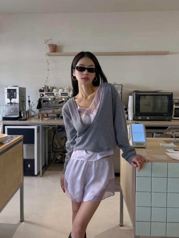 V領點點蕾絲緞面背心/點點蕾絲緞面小短褲 