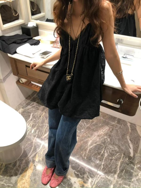 V領花邊背心洋裝 