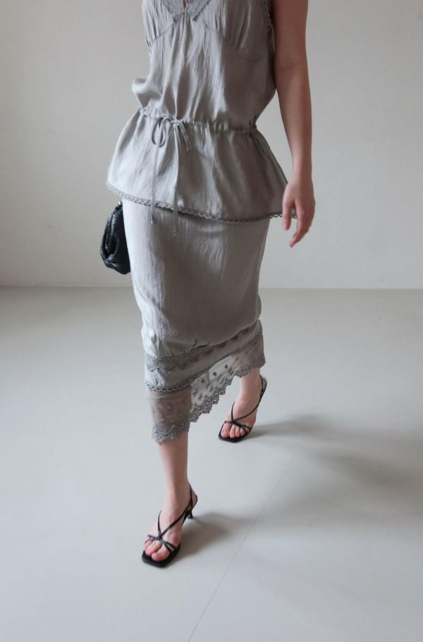 花邊蕾絲直筒裙 