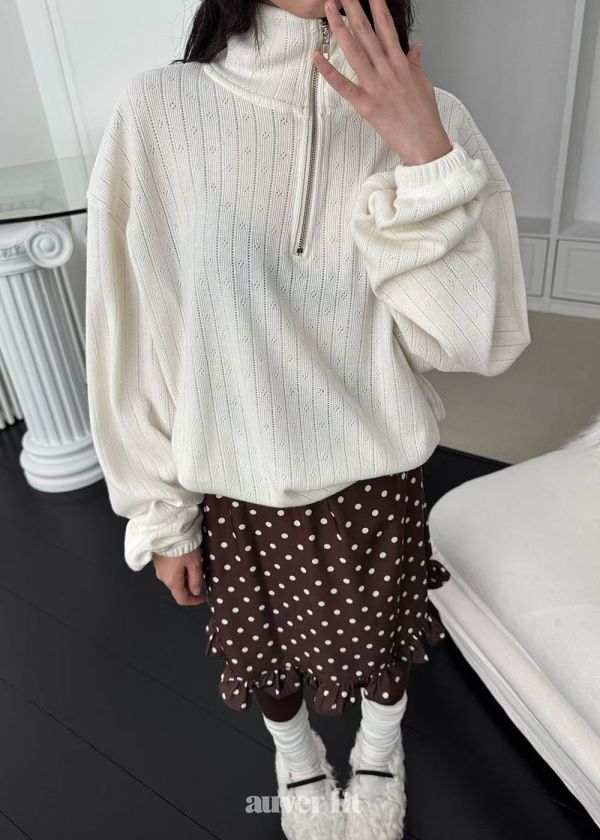 半拉鍊高領下擺縮口針織上衣/寬鬆休閒縮口褲 