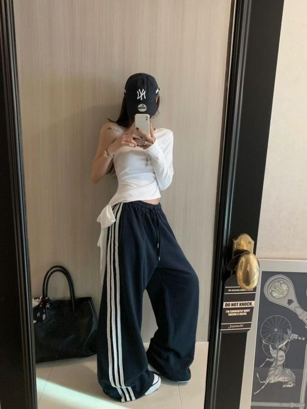 側綁帶單挖肩上衣 