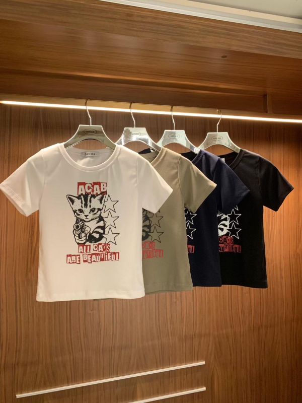 三顆星貓咪英字T 