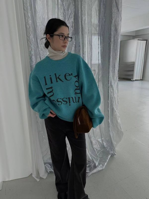 字母寬鬆針織毛衣 